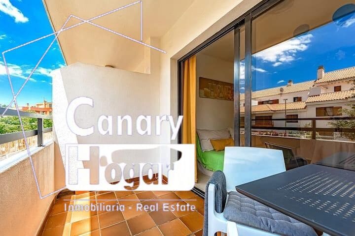 1 bedroom Apartment for sale in Los Cristianos with pool - € 235,000 (Ref: 9773172)