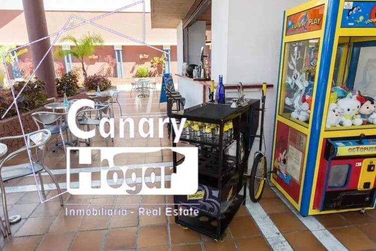 1 bedroom Apartment for sale in Los Cristianos with pool - € 235,000 (Ref: 9773172)