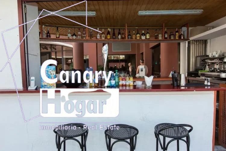 1 bedroom Apartment for sale in Los Cristianos with pool - € 235,000 (Ref: 9773172)