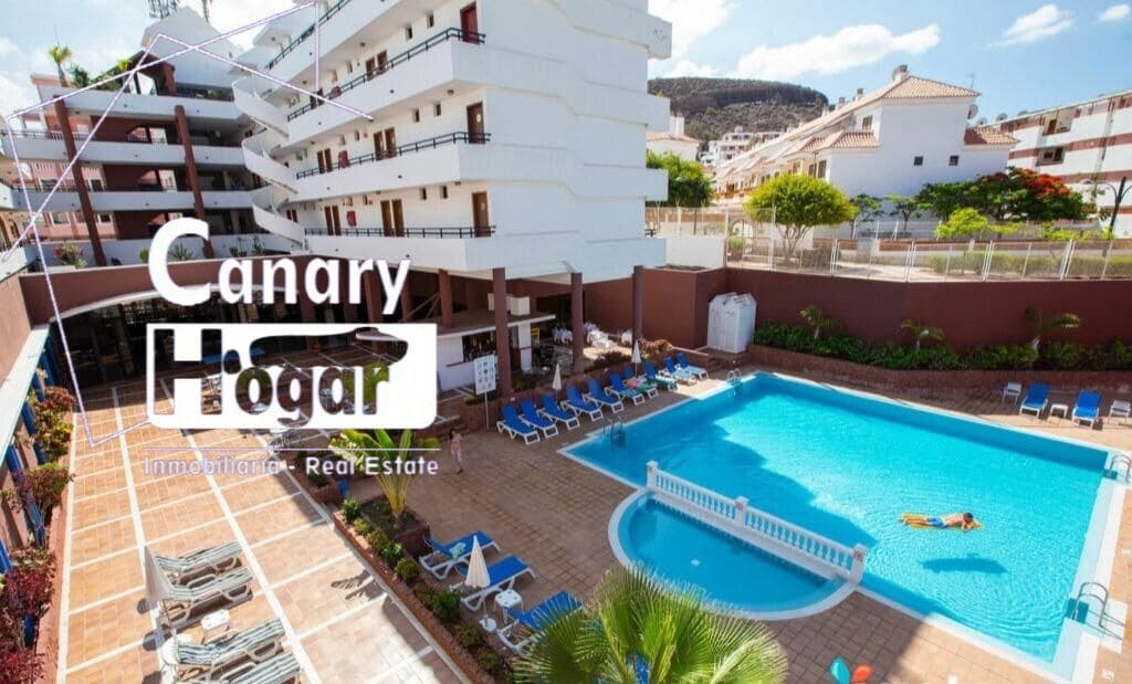 1 bedroom Apartment for sale in Los Cristianos with pool - € 235,000 (Ref: 9773172)