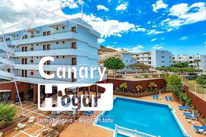 1 bedroom Apartment for sale in Los Cristianos with pool - € 235,000 (Ref: 9773172)