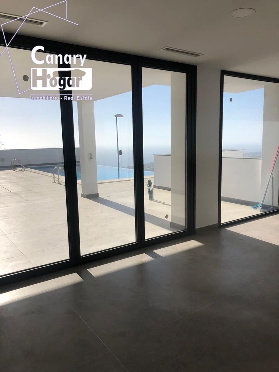 4 makuuhuone Huvila myytävänä paikassa Roque del Conde mukana uima-altaan 
autotalli - 1 950 000 € (Ref: 9780681)