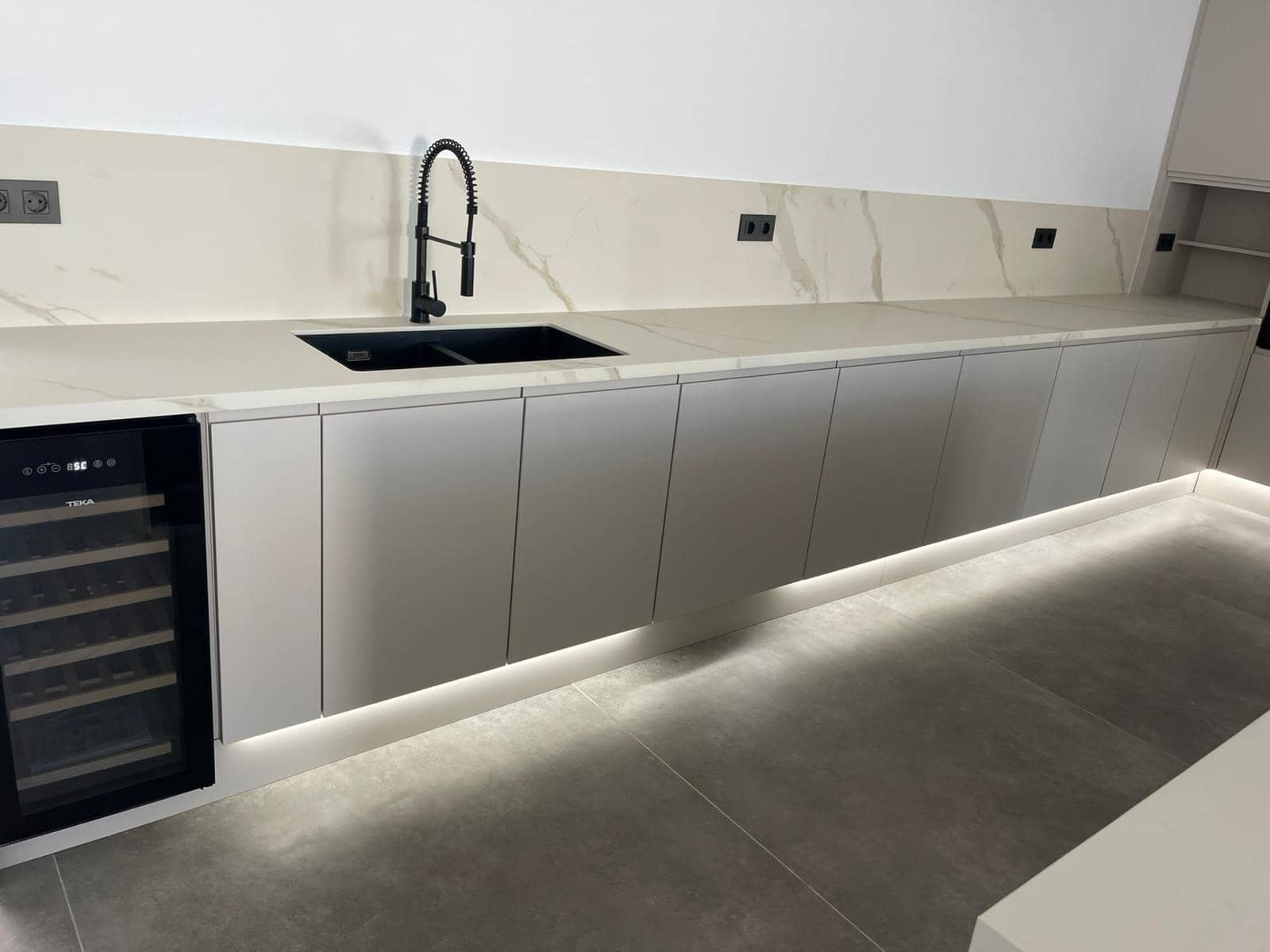 4 makuuhuone Huvila myytävänä paikassa Roque del Conde mukana uima-altaan 
autotalli - 1 950 000 € (Ref: 9780681)