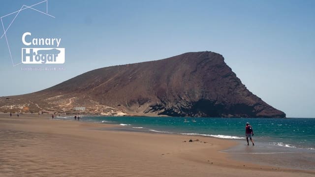 2 soveværelse Lejlighed til salg i Granadilla de Abona med swimmingpool - € 445.000 (Ref: 9784924)