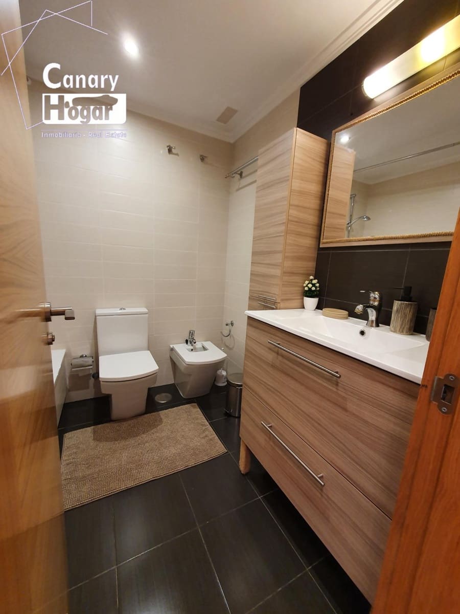 2 soveværelse Lejlighed til salg i Granadilla de Abona med swimmingpool - € 445.000 (Ref: 9784924)