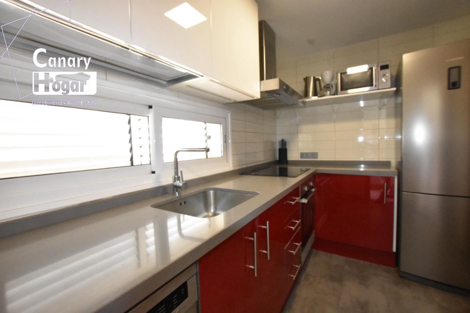 3 soveværelse Rækkehus til leje i El Madronal med swimmingpool garage - € 2.200 (Ref: 9784925)