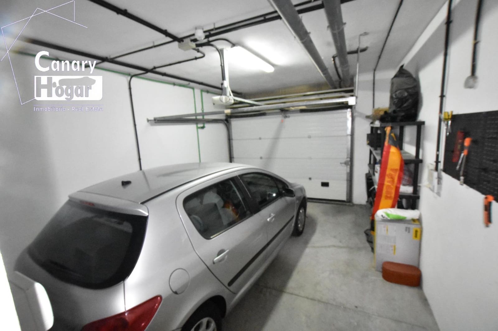 3 soveværelse Rækkehus til leje i El Madronal med swimmingpool garage - € 2.200 (Ref: 9784925)