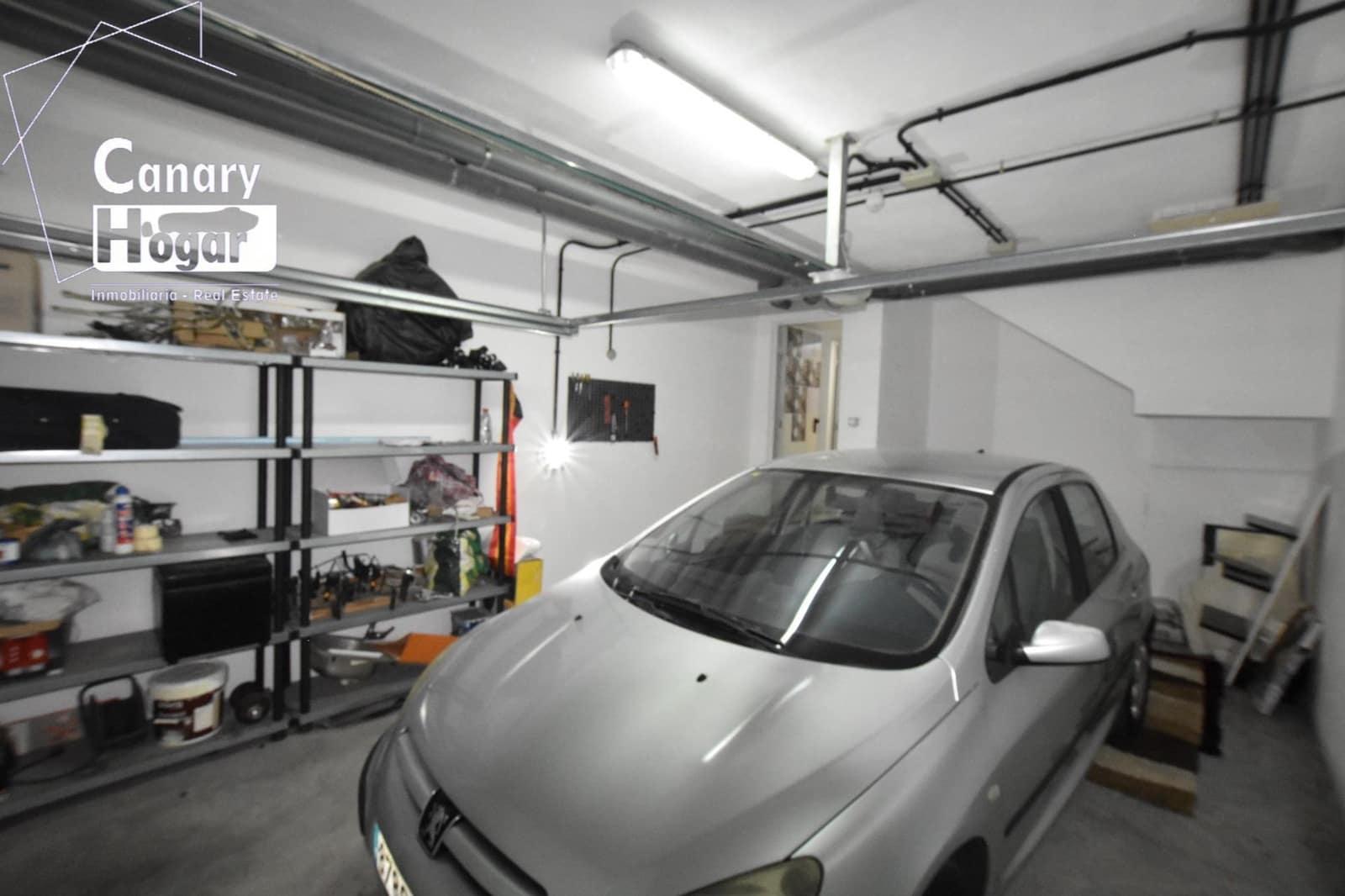 3 soveværelse Rækkehus til leje i El Madronal med swimmingpool garage - € 2.200 (Ref: 9784925)