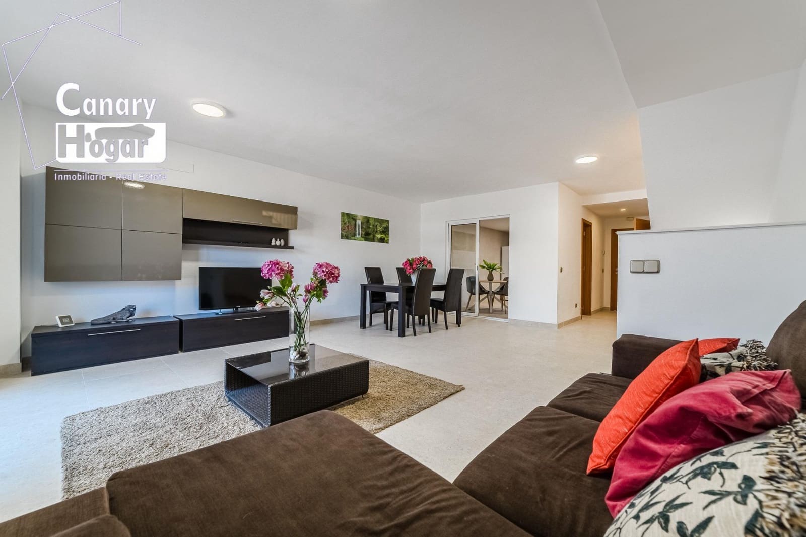 4 bedroom Villa for rent in El Madronal with pool garage - € 3,000 (Ref: 9788497)