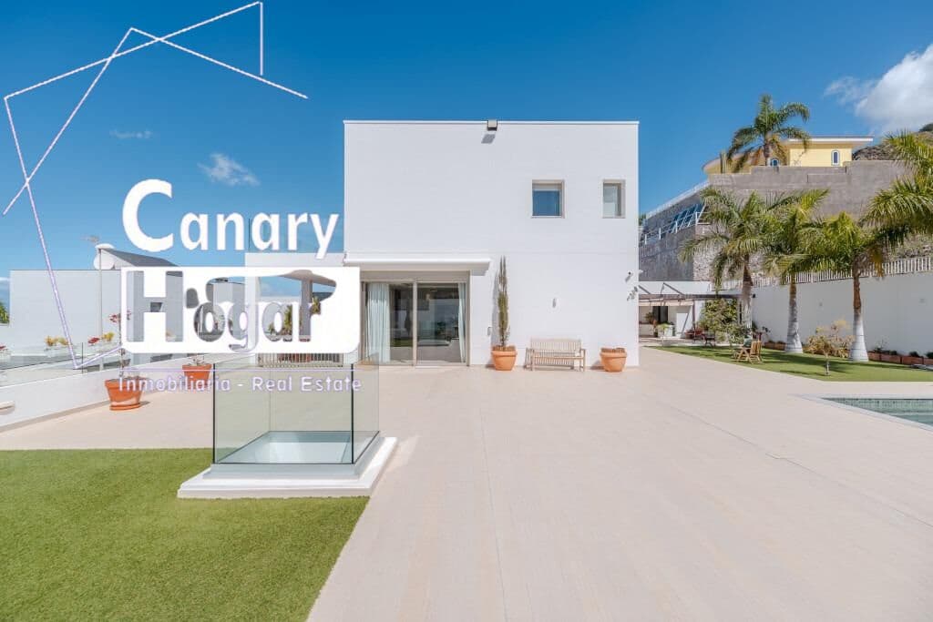 5 soveværelse Villa til salg i Costa Adeje med swimmingpool garage - € 2.100.000 (Ref: 9791151)