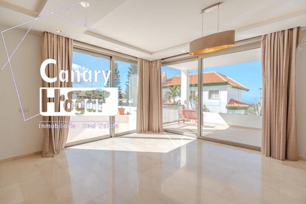5 soveværelse Villa til salg i Costa Adeje med swimmingpool garage - € 2.100.000 (Ref: 9791151)