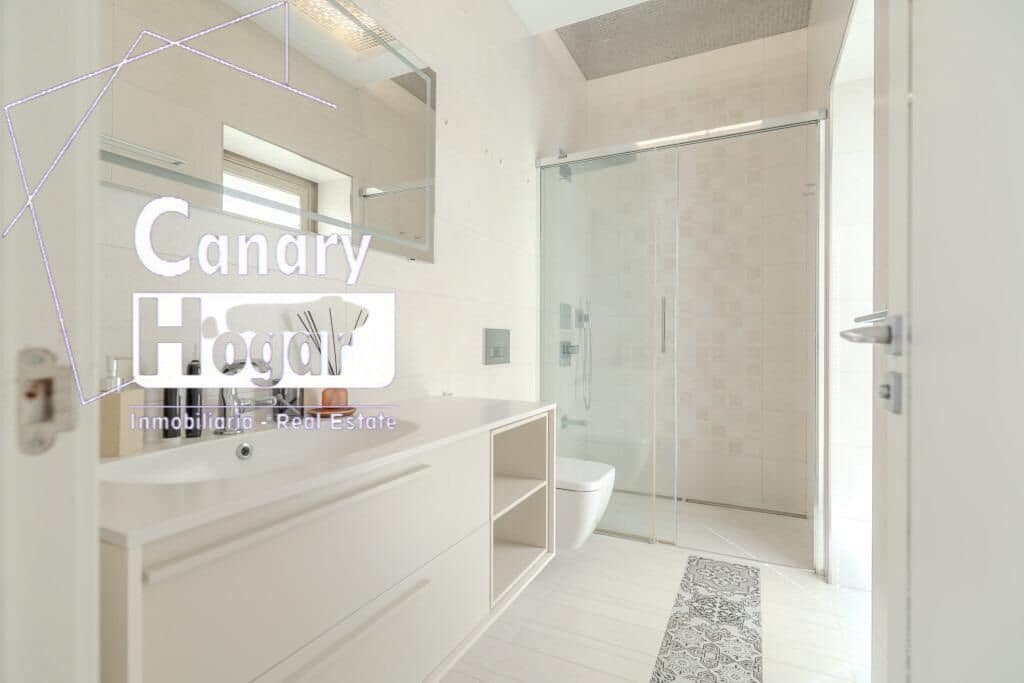 5 soveværelse Villa til salg i Costa Adeje med swimmingpool garage - € 2.100.000 (Ref: 9791151)