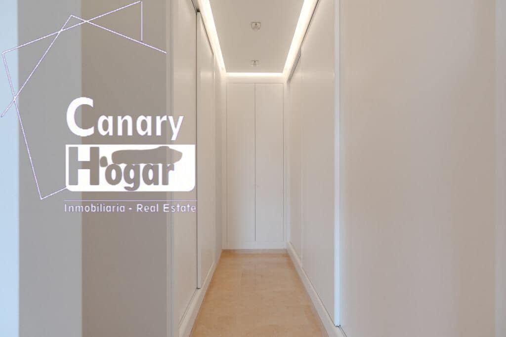 5 soveværelse Villa til salg i Costa Adeje med swimmingpool garage - € 2.100.000 (Ref: 9791151)