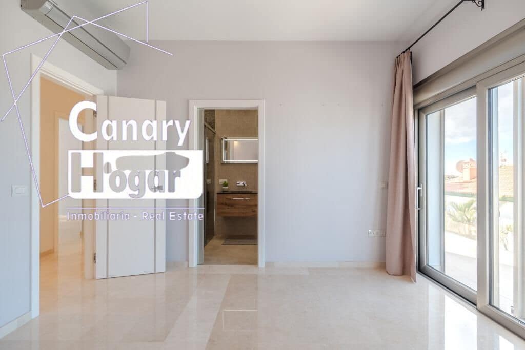 5 soveværelse Villa til salg i Costa Adeje med swimmingpool garage - € 2.100.000 (Ref: 9791151)