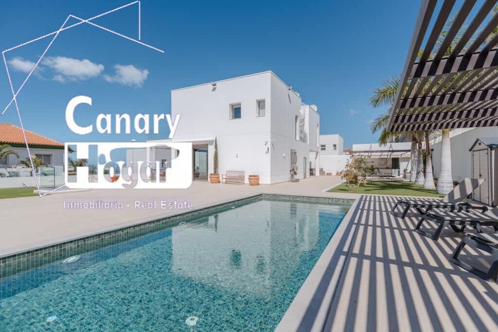 5 soveværelse Villa til salg i Costa Adeje med swimmingpool garage - € 2.100.000 (Ref: 9791151)