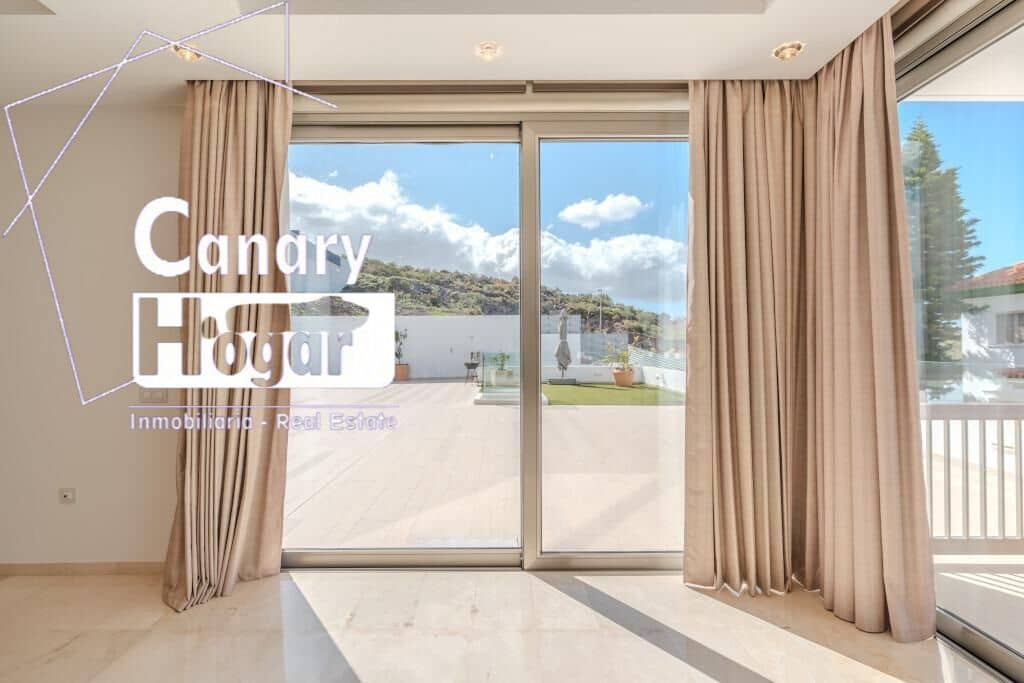 5 soveværelse Villa til salg i Costa Adeje med swimmingpool garage - € 2.100.000 (Ref: 9791151)