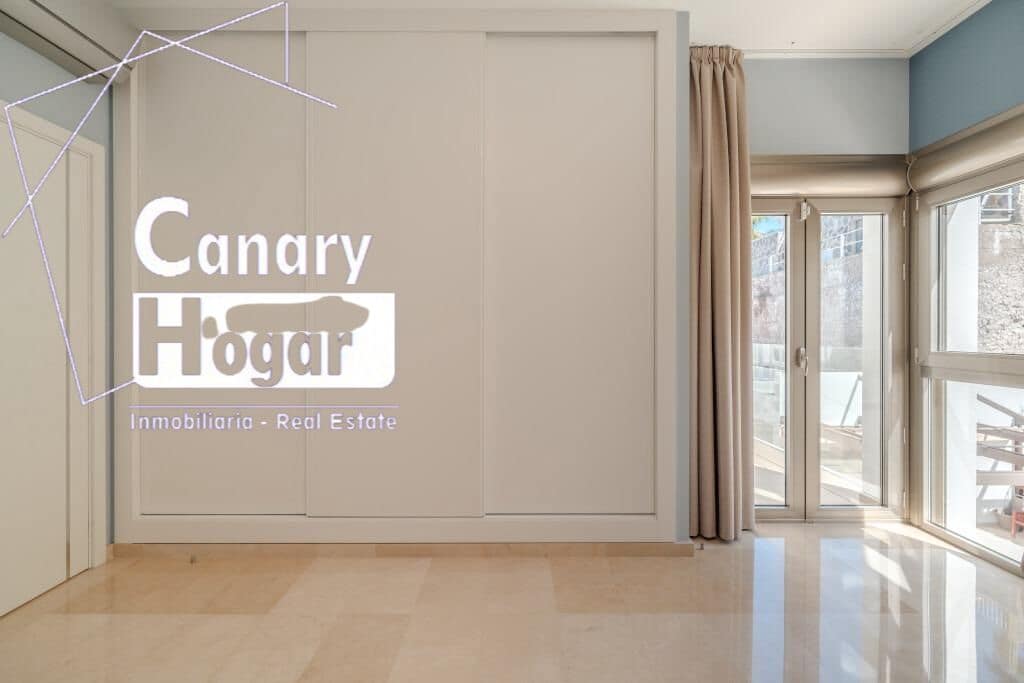 5 soveværelse Villa til salg i Costa Adeje med swimmingpool garage - € 2.100.000 (Ref: 9791151)