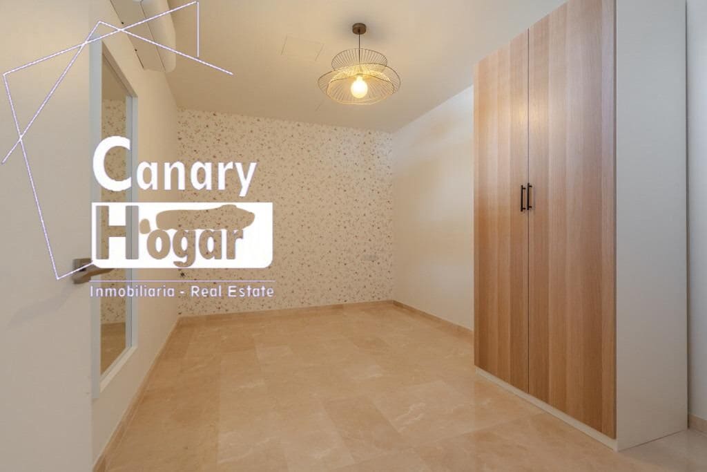 5 soveværelse Villa til salg i Costa Adeje med swimmingpool garage - € 2.100.000 (Ref: 9791151)