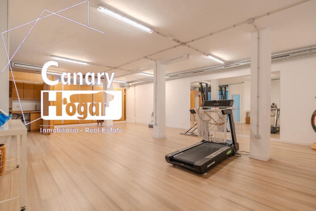 5 soveværelse Villa til salg i Costa Adeje med swimmingpool garage - € 2.100.000 (Ref: 9791151)