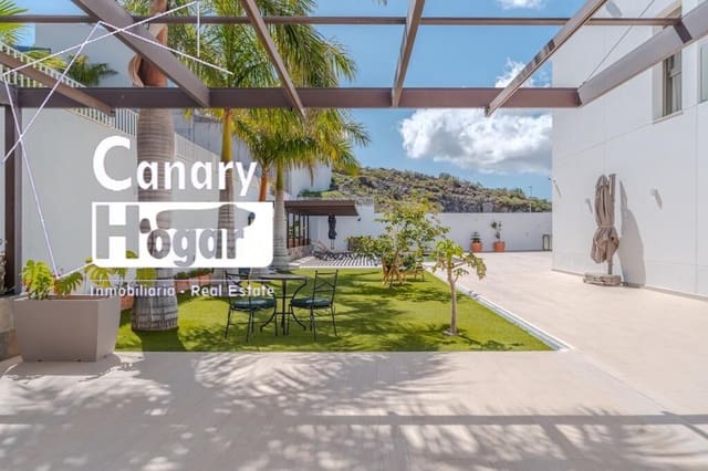 5 soveværelse Villa til salg i Torviscas Centro y Alto, Adeje med swimmingpool garage - € 2.100.000 (Ref: 9791151)