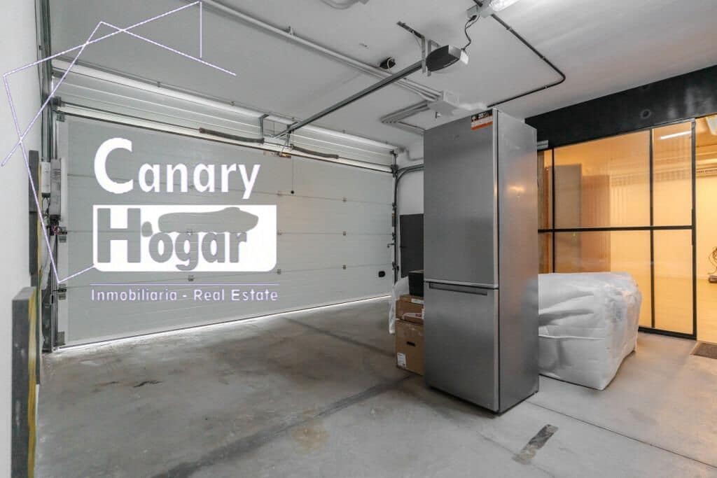 5 soveværelse Villa til salg i Costa Adeje med swimmingpool garage - € 2.100.000 (Ref: 9791151)