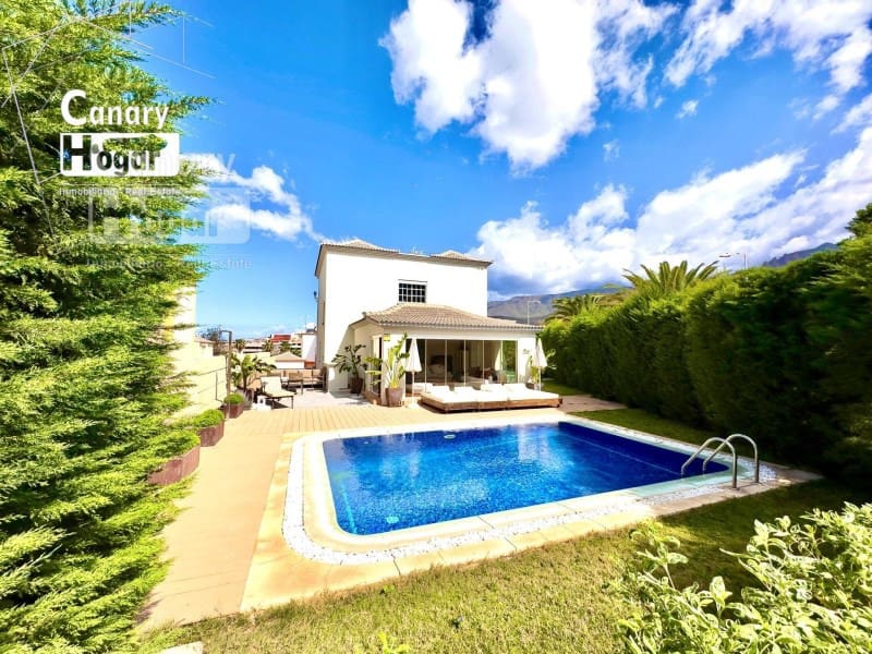 3 bedroom Villa for sale in Costa Adeje with pool garage - € 1,499,000 (Ref: 9834133)