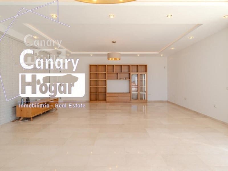 5 bedroom Villa for sale in Costa Adeje with pool garage - € 2,100,000 (Ref: 9834134)