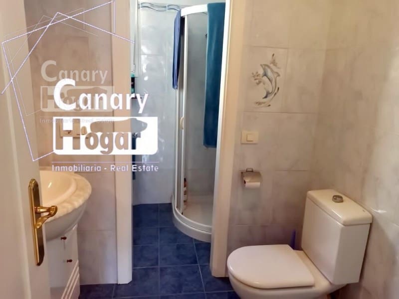 Ático de 2 habitaciones en Los Cristianos en venta con garaje - 750.000 € (Ref: 9834136)