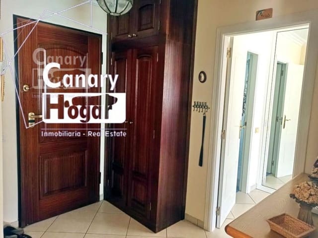Ático de 2 habitaciones en Los Cristianos, Arona en venta con garaje - 750.000 € (Ref: 9834136)