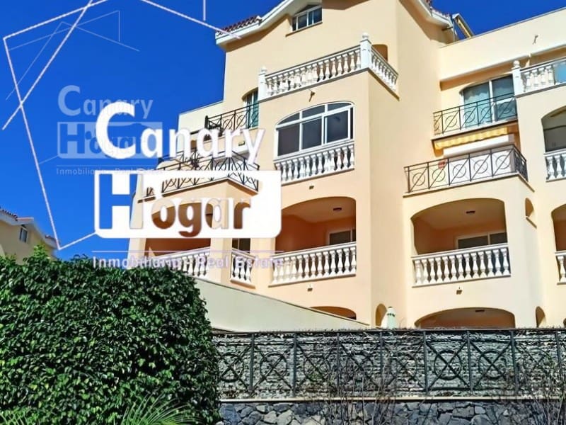 Ático de 2 habitaciones en Los Cristianos en venta con garaje - 750.000 € (Ref: 9834136)