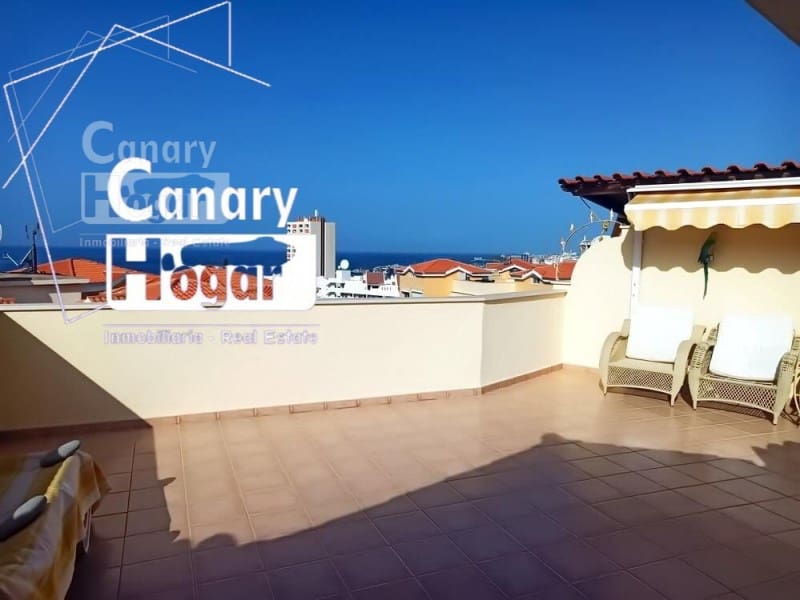 Ático de 2 habitaciones en Los Cristianos en venta con garaje - 750.000 € (Ref: 9834136)