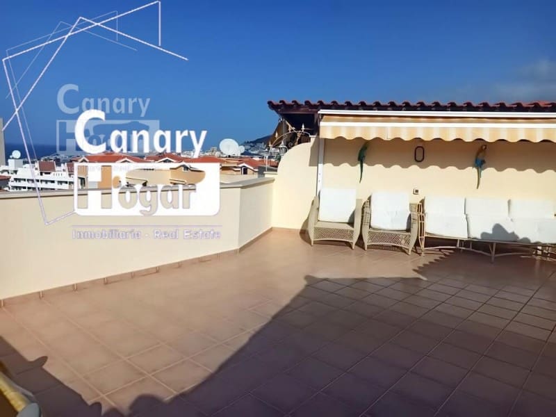 Ático de 2 habitaciones en Los Cristianos en venta con garaje - 750.000 € (Ref: 9834136)