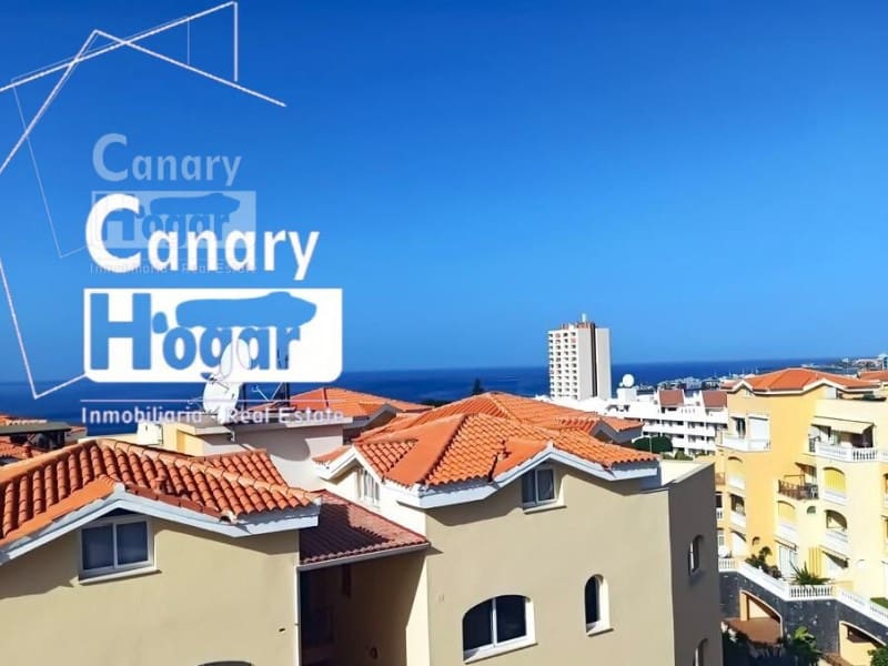Ático de 2 habitaciones en Los Cristianos en venta con garaje - 750.000 € (Ref: 9834136)
