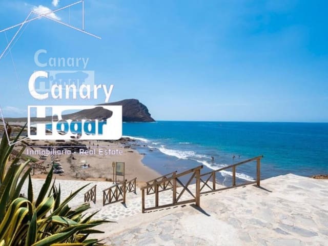2 soveværelse Villa til salg i Los Abrigos, Granadilla de Abona med garage - € 577.000 (Ref: 9834138)