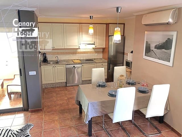 2 soveværelse Villa til salg i Los Abrigos, Granadilla de Abona med garage - € 577.000 (Ref: 9834138)