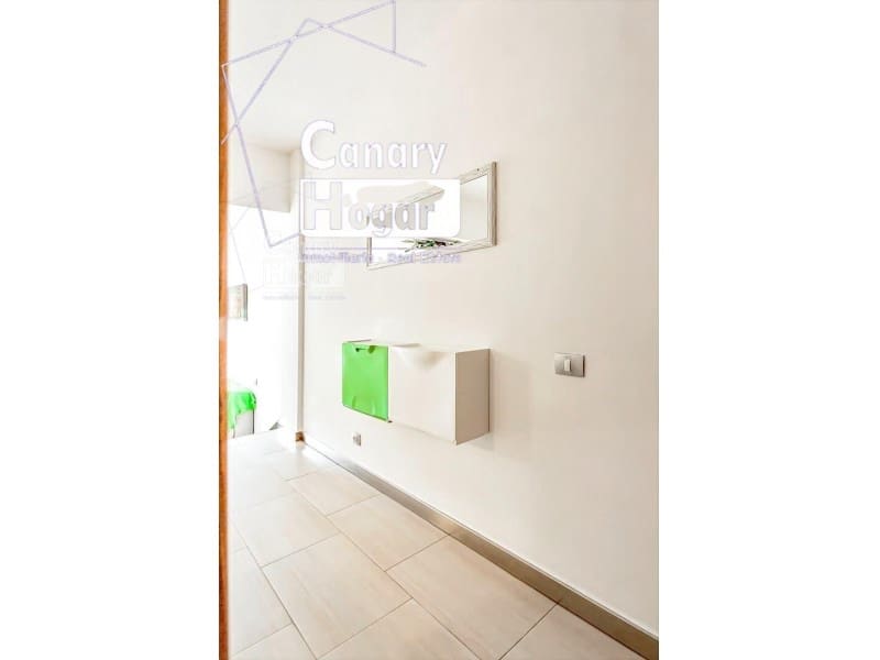 1 sypialnia Apartament na sprzedaż w Playa de las Americas - 230 000 € (Ref: 9834142)