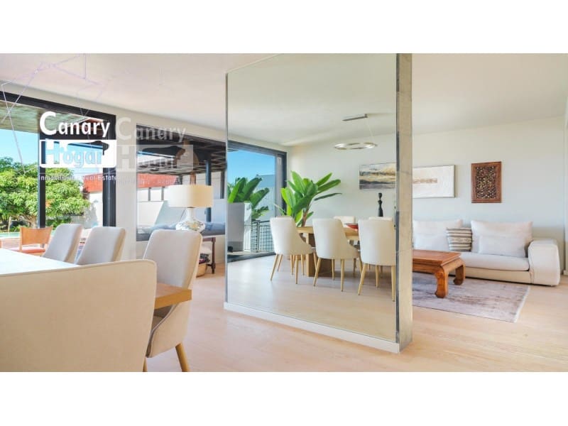 4 chambre Villa/Maison à vendre à Playa Fanabe avec piscine garage - 2 625 000 € (Ref: 9834143)