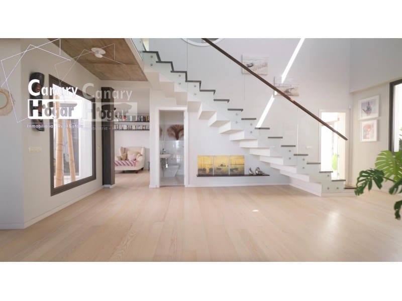 4 chambre Villa/Maison à vendre à Playa Fanabe avec piscine garage - 2 625 000 € (Ref: 9834143)