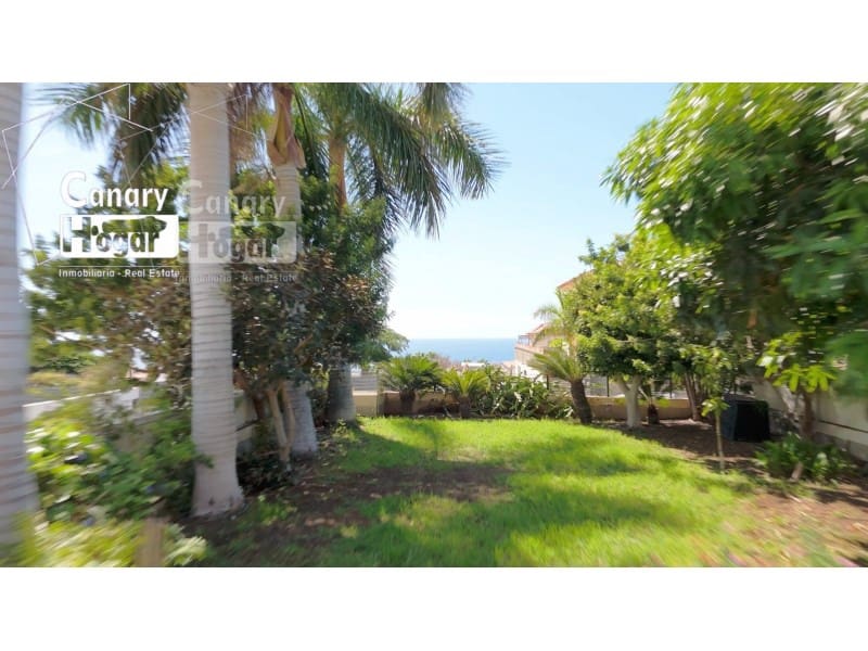 4 chambre Villa/Maison à vendre à Playa Fanabe avec piscine garage - 2 625 000 € (Ref: 9834143)