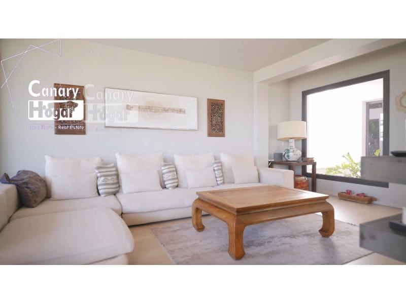 4 chambre Villa/Maison à vendre à Playa Fanabe avec piscine garage - 2 625 000 € (Ref: 9834143)