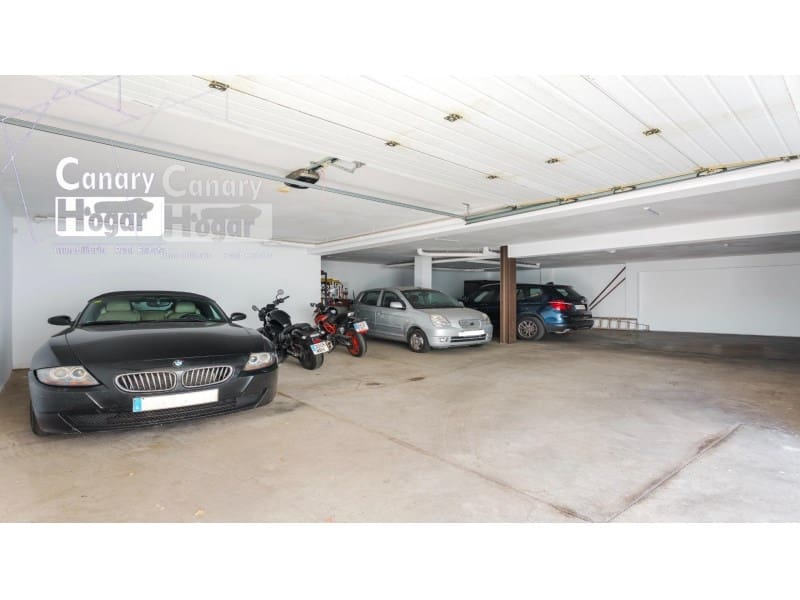 4 chambre Villa/Maison à vendre à Playa Fanabe avec piscine garage - 2 625 000 € (Ref: 9834143)