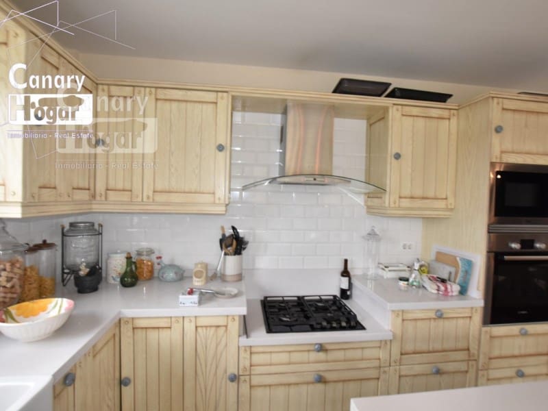 3 bedroom Finca/Country House for sale in San Miguel de Abona with garage - € 420,000 (Ref: 9834148)