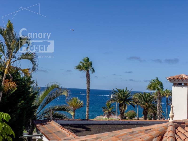 3 soveværelse Villa til salg i Playa del Duque med garage - € 2.999.000 (Ref: 9834152)