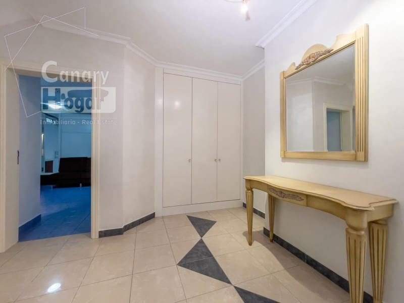 3 soveværelse Villa til salg i Playa del Duque med garage - € 2.999.000 (Ref: 9834152)