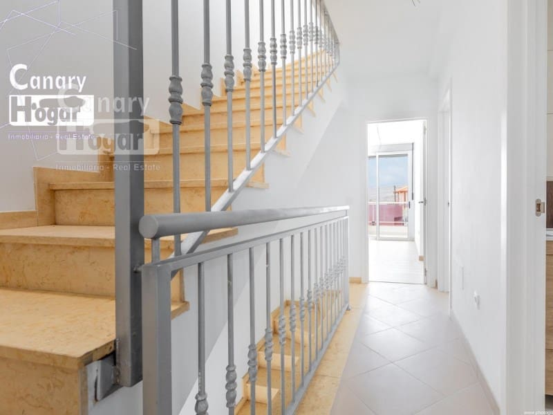 3 soverom Villa til salgs i Tijoco Bajo med garasje - € 330 000 (Ref: 9834161)
