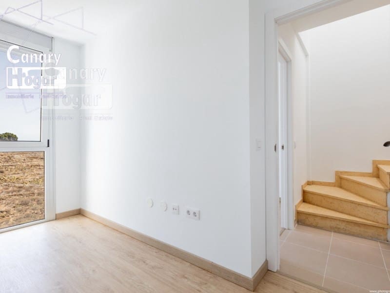 3 soverom Villa til salgs i Tijoco Bajo med garasje - € 330 000 (Ref: 9834161)