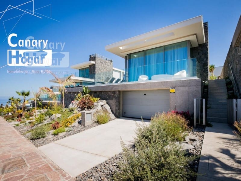 3 bedroom Villa for sale in Guia de Isora with pool garage - € 1,830,000 (Ref: 9834162)