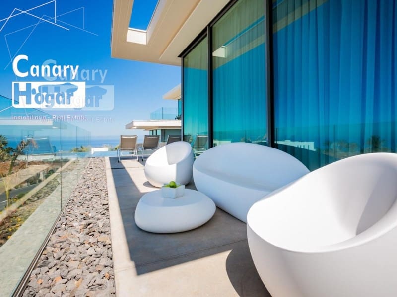 3 bedroom Villa for sale in Guia de Isora with pool garage - € 1,830,000 (Ref: 9834162)