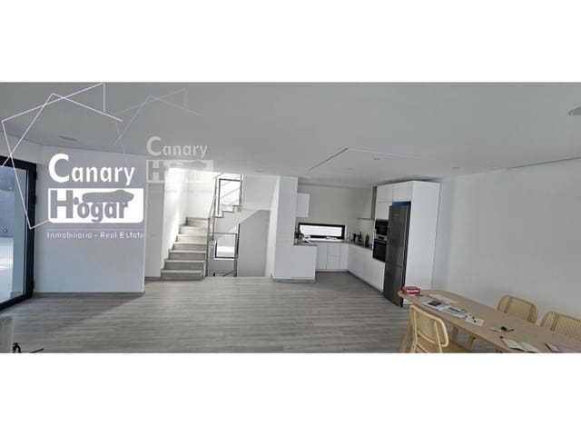 4 soverom Villa til salgs i Torviscas Centro y Alto, Adeje med svømmebasseng garasje - € 1 750 000 (Ref: 9834163)