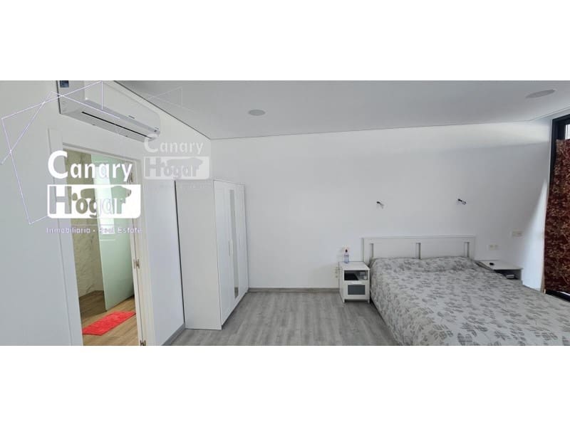 4 soverom Villa til salgs i Costa Adeje med svømmebasseng garasje - € 1 750 000 (Ref: 9834163)